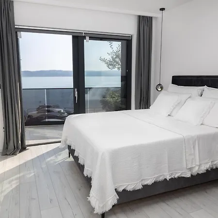 ゲストハウス 1911 4*